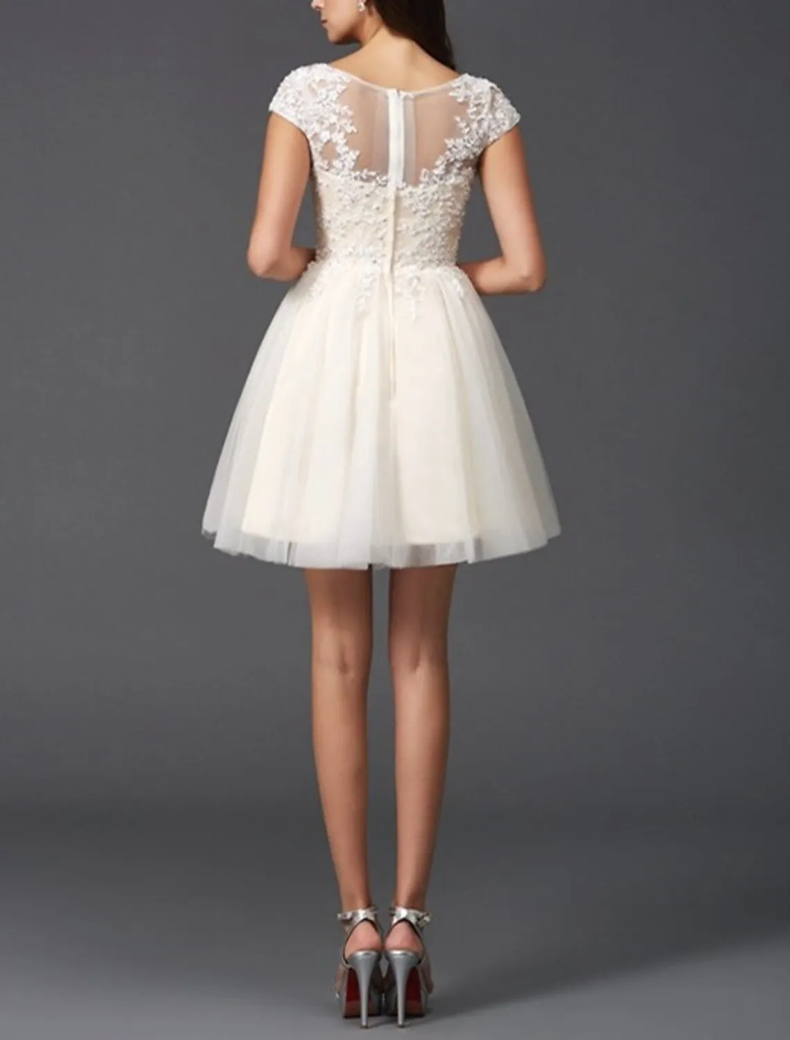 A-Line Homecoming Dresses Elegant Dress Holiday Graduation Short / Mini Sleeveless Jewel Neck Lace with Appliques