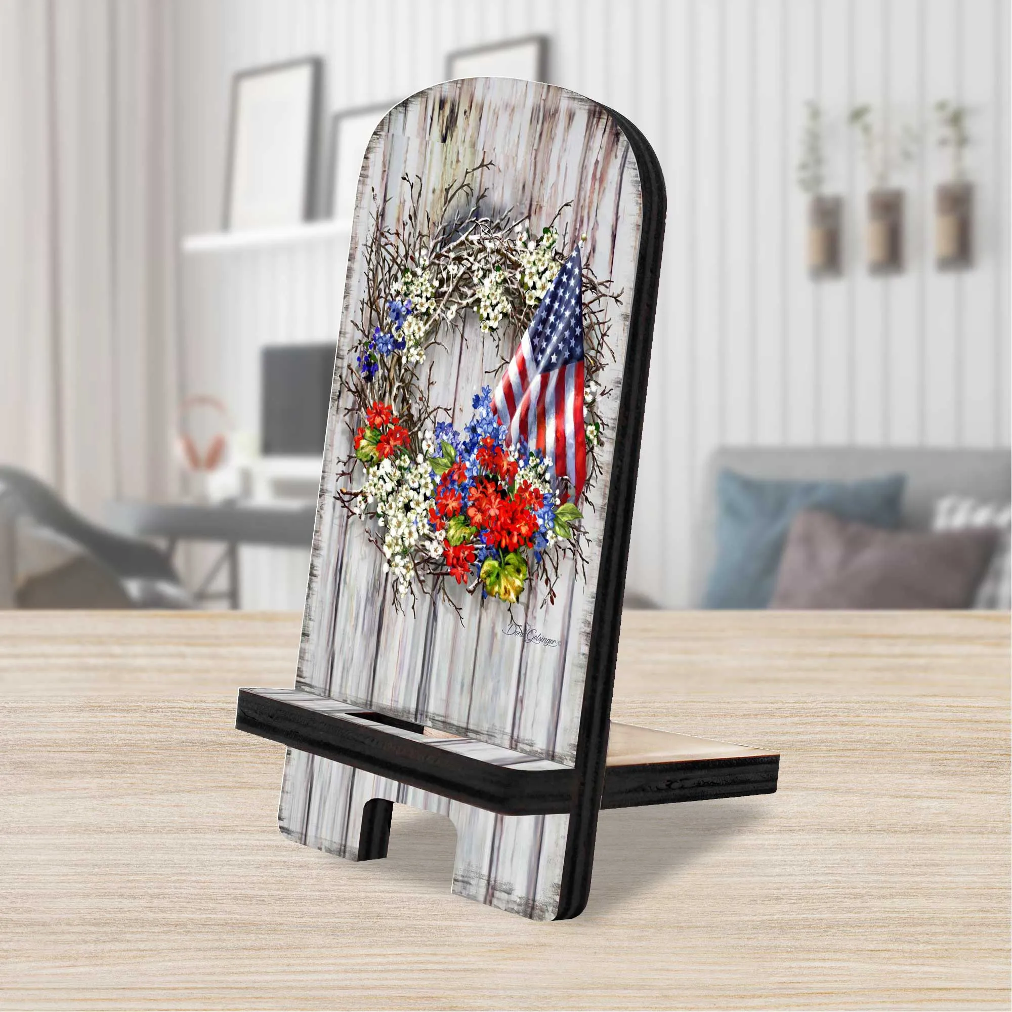 American Wreath Cell Phone Stand | Wood Mobile Tablet Holder Charging Station Organizer - 892098-DG