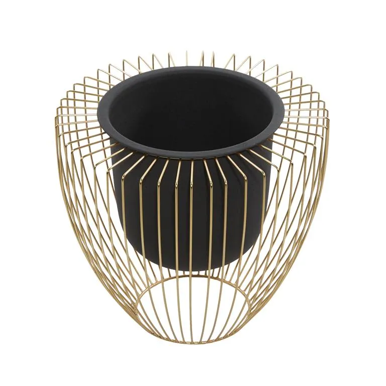 BLACK METAL INDOOR OUTDOOR PLANTER WITH REMOVABLE GOLD WIRE STAND