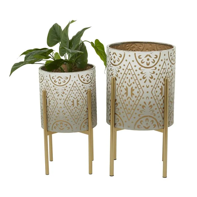 BROWN METAL INDOOR OUTDOOR PLANTER WITH REMOVABLE STAND