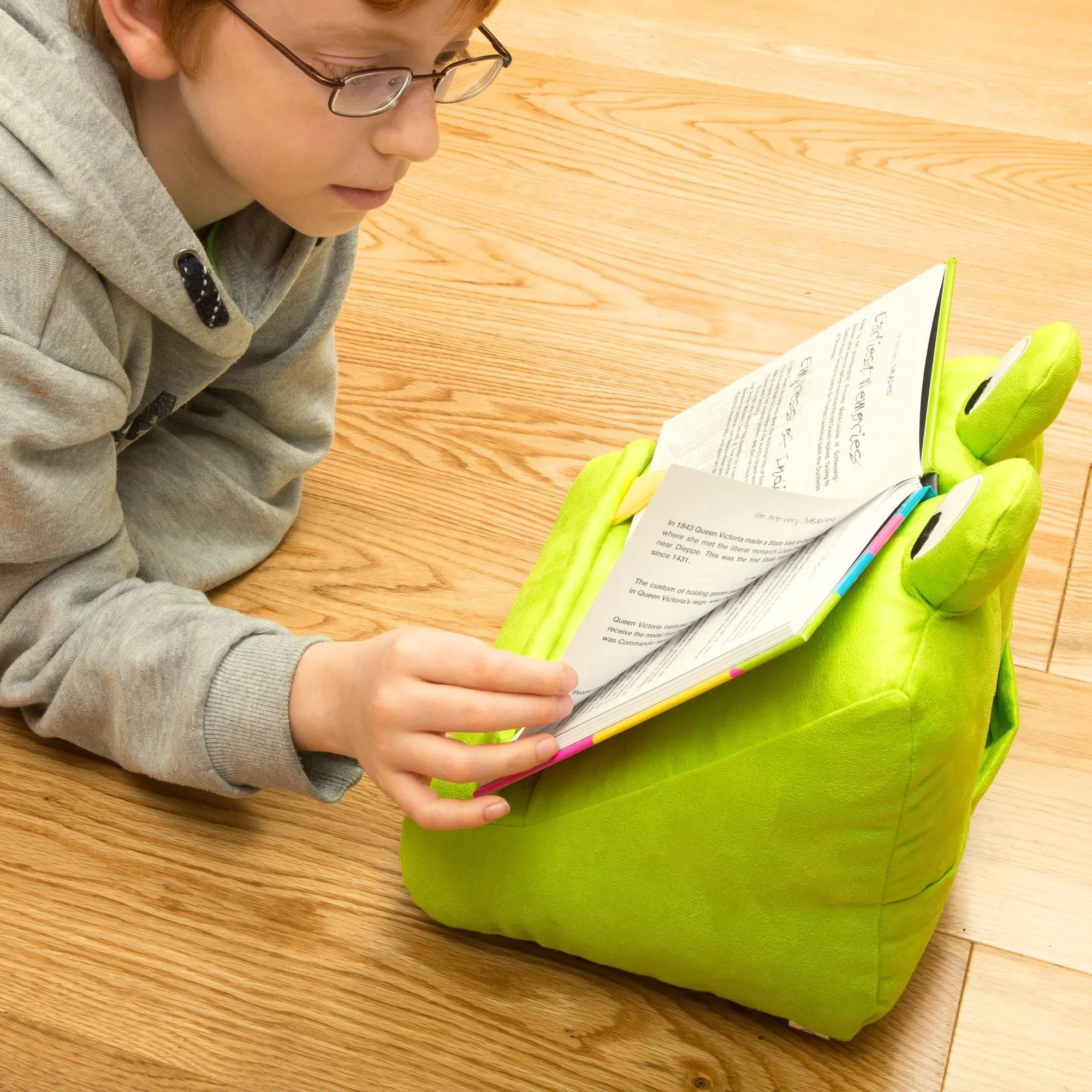 Cuddly Reader iPad, Tablet Stand and Book Holder (BookMonster Green)