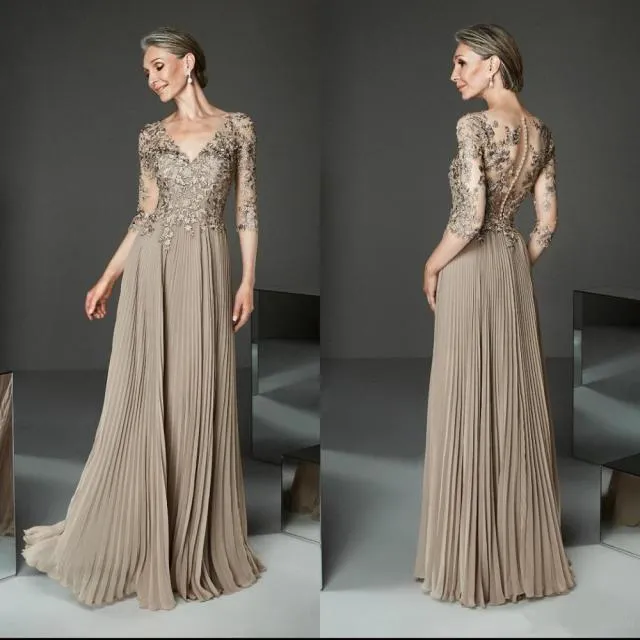 Elegant Half Sleeve V-Neck A-Line Long Pleated Mother of The Bride Dresses