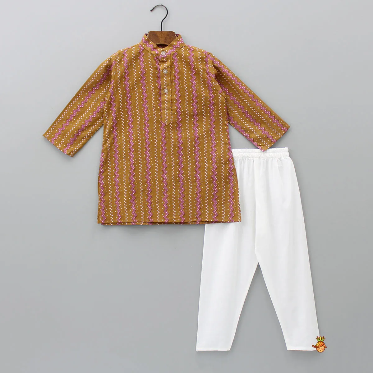 Ethnic Kurta With Striped Multicolour Jacket And Pyjama